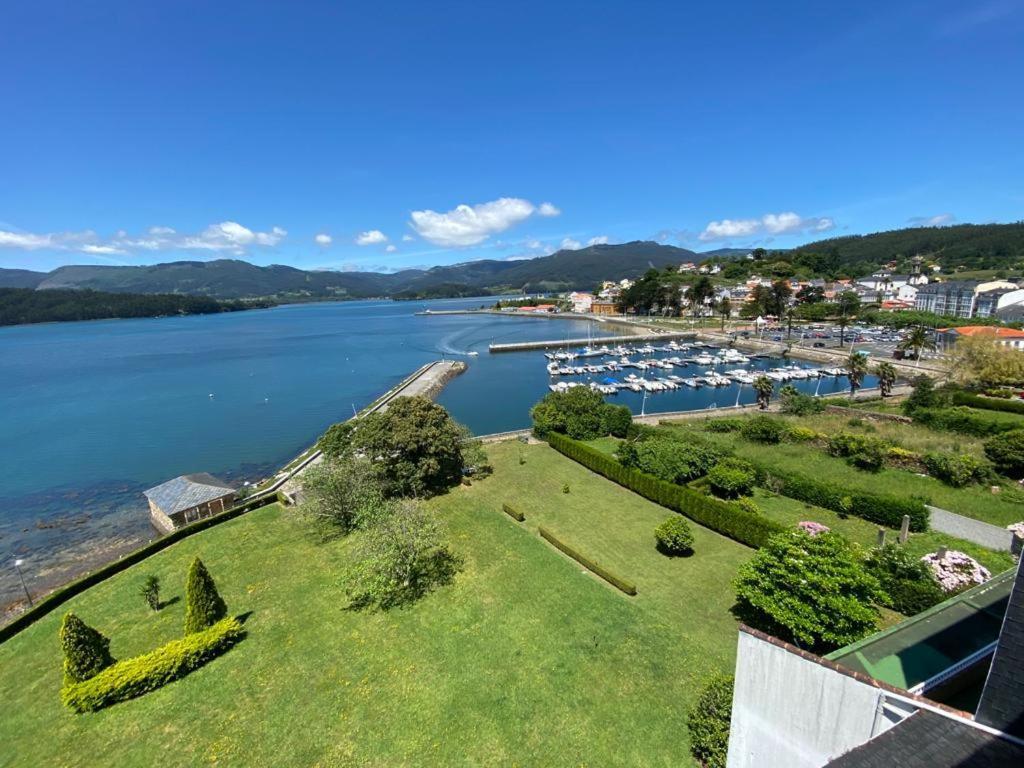 Apartamento Con Vistas Al Mar Y La Montana Santa Marta de Ortigueira Ngoại thất bức ảnh